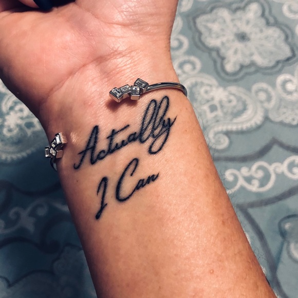 Meet your Posher, Kim - Picture 1 of 5